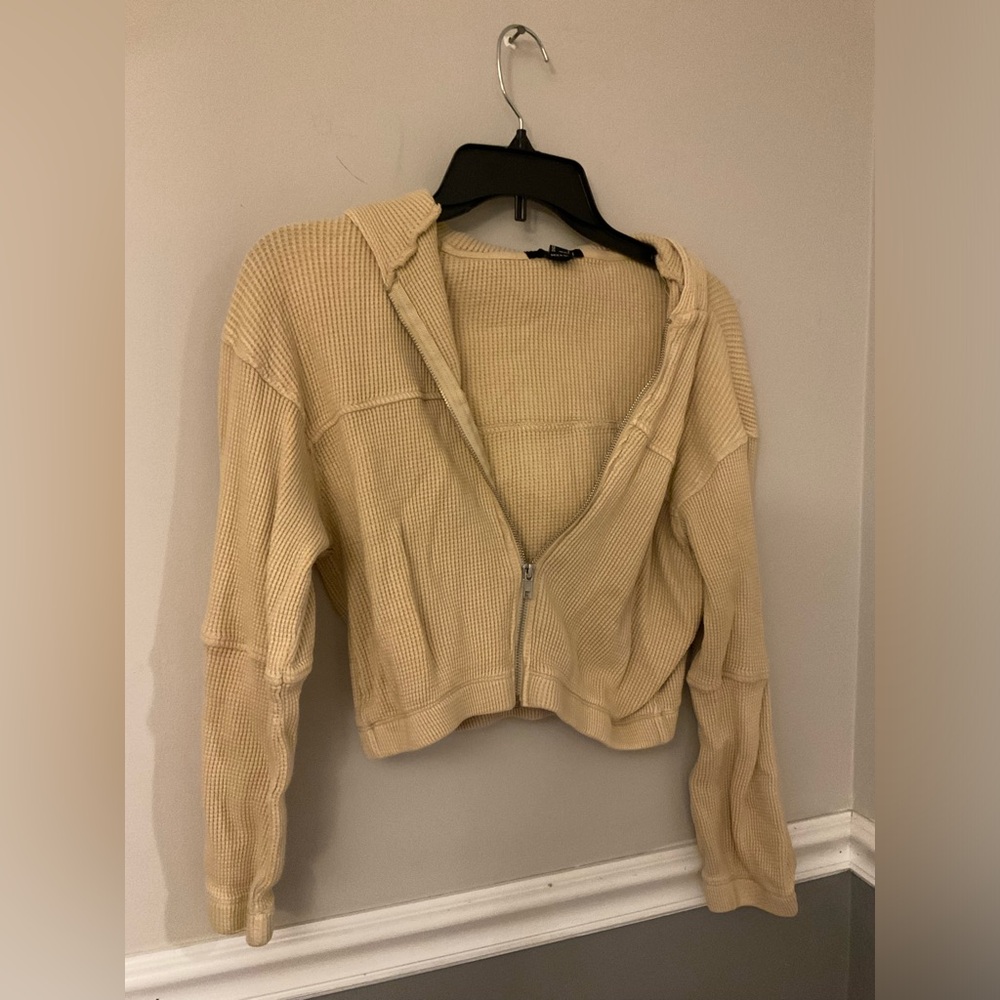 Forever 21 Size Small Zip up Cropped Hoodie